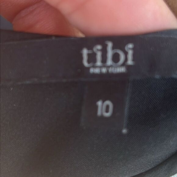 TIBI New York 100% Silk Dress | Size 10 | Elegant Patterned Sleeveless - Picture 5 of 6
